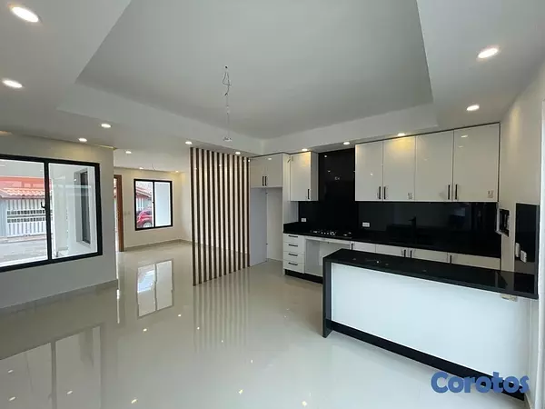 casas - venta de casa en la autopista de san isidro brisa oriental Santo Domingo este  2