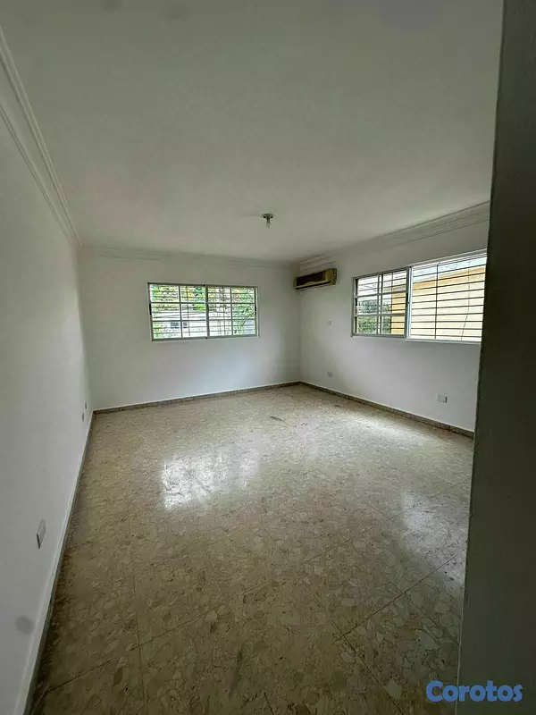 casas - Casa ideal para negocio excelente ubicación en los prados. sin Intermediarios  4
