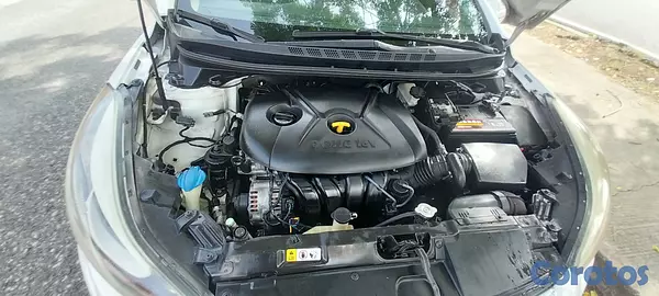 carros - Hyundai elantra se 2016 5