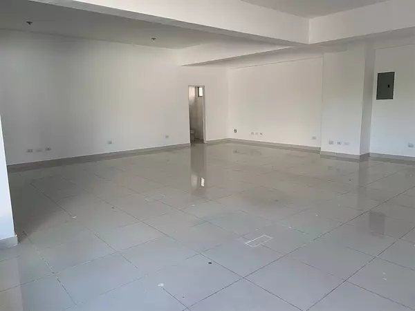 oficinas y locales comerciales - Local exclusivo en zona céntrica y comercial 6