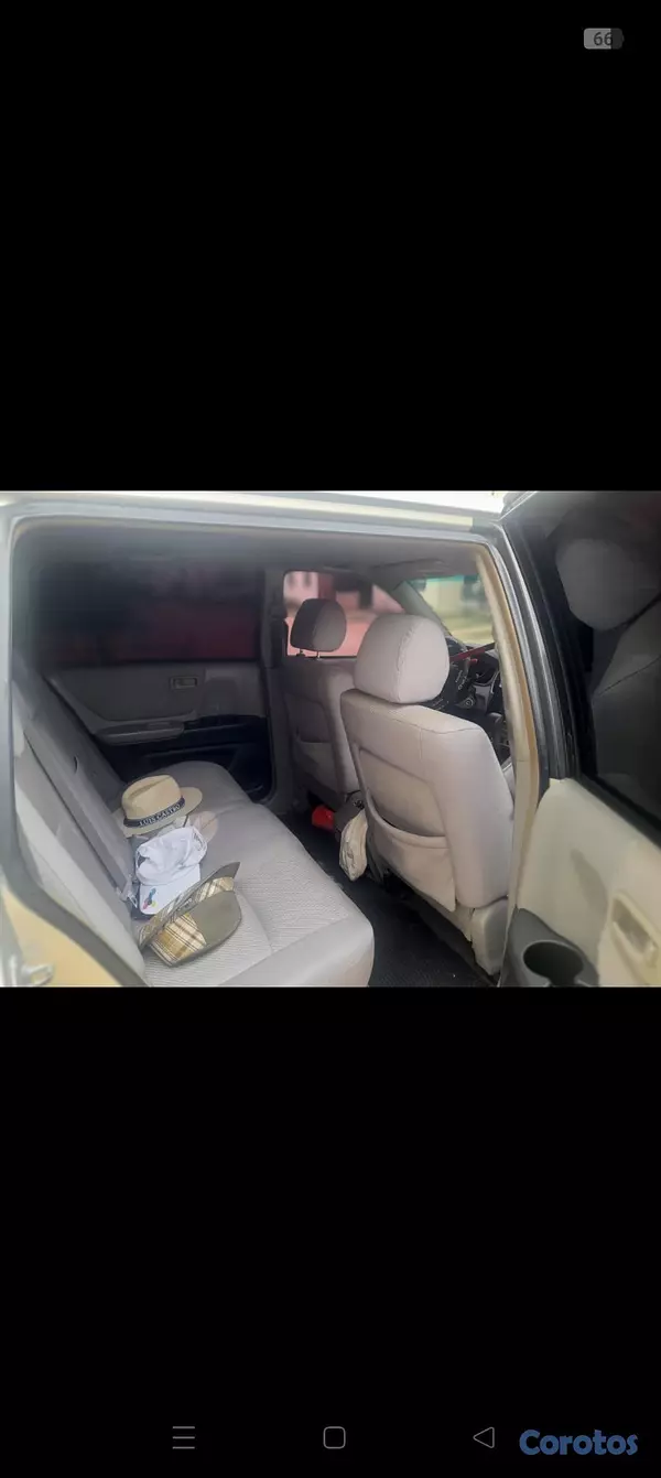 jeepetas y camionetas - Se vende en oferta Toyota Highlander  2