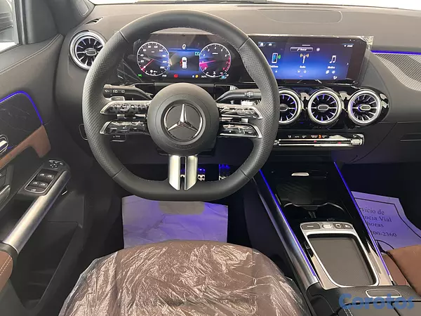 jeepetas y camionetas - Mercedes-Benz Clase GLA 200 AMG LINE 2026 7