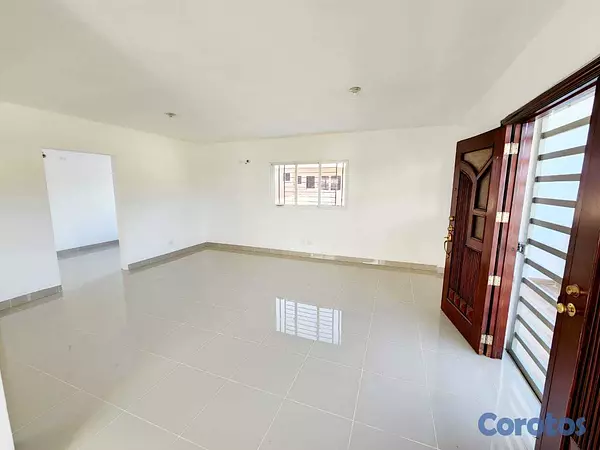 casas - Casa en Alquiler – Segundo Nivel | Próximo a la Av 2