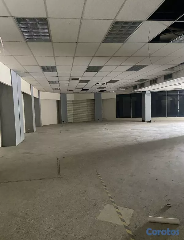 oficinas y locales comerciales - LOCAL COMERCIAL  3