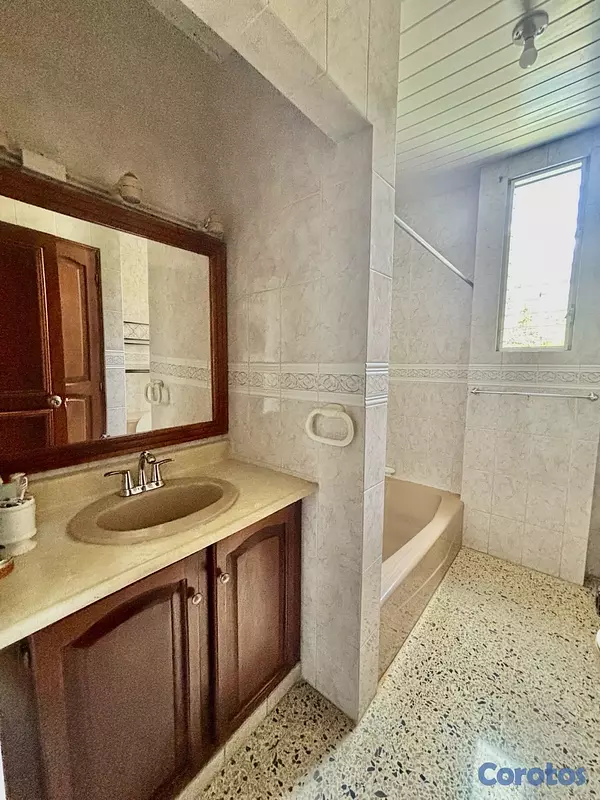 apartamentos - Apartamento de 2h en el embajador  8