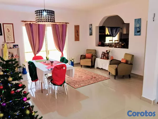 casas - Preciosa villa cerca de la playa con un jardín de  15