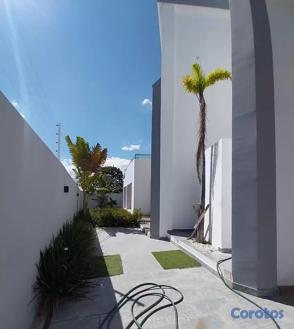casas - Proyecto Residencial Arroyo Hondo II,  Proximo al  8