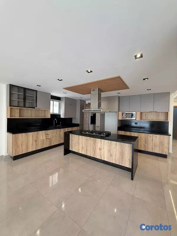 casas - venta de mansión con piscina y 382m en la autopista de san isidro Santo Domingo  10