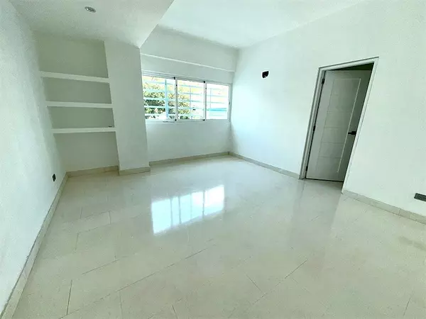 apartamentos - Apartamento en Venta  
En Naco
US$340,000 6