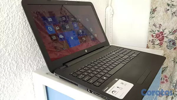 computadoras y laptops - Laptop hp 17 Pulg 7ma Gen Ram 8gb ddr4 Disco 256gb Solido hdmi 2