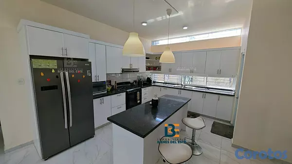 casas - VENDO MODERNA CASA con acabados de alta calidad en 3