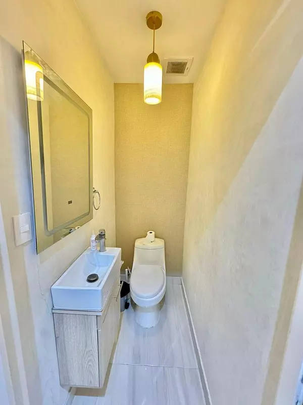 apartamentos - Vendo apartamento amueblado en Evaristo Morales  6