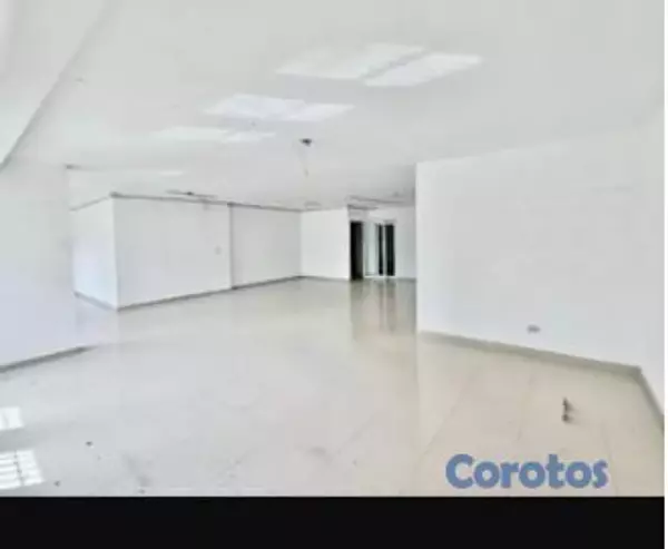 oficinas y locales comerciales - Local comercial en alquiler – La Julia, Santo Domi 4