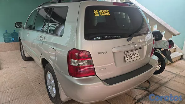 jeepetas y camionetas - Toyota highlander 2006 4x4 2