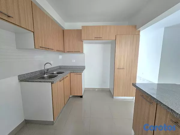 apartamentos - venta de apartamento 1er piso con patio en mirador del este de 127mts 5