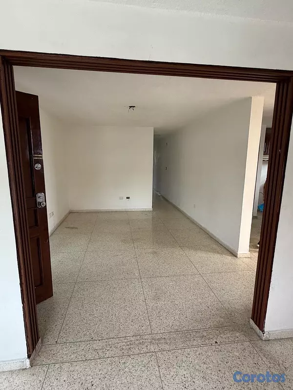 apartamentos - Venta de Apartamento en Los Prados – 3er Piso 3