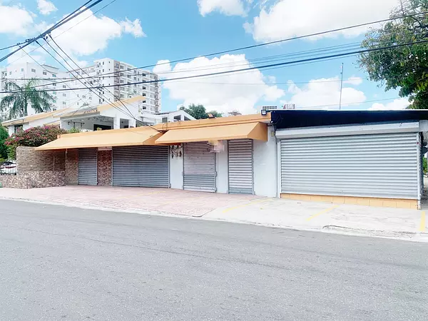 oficinas y locales comerciales - Local esquinero comercial  5