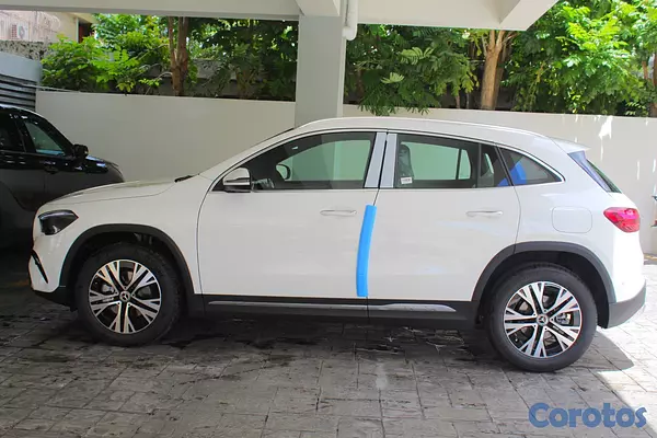 jeepetas y camionetas - Mercedes-Benz Clase GLA 200 2026 5