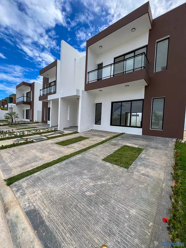 casas vacacionales y villas - venta de villas en punta cana con picuzzi incluido zona turística  10