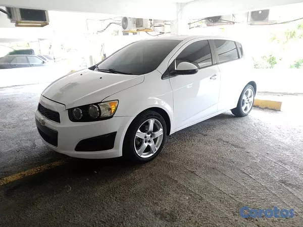 carros - Chevy Sonic Mecanico 2015 LS Hatchback  12