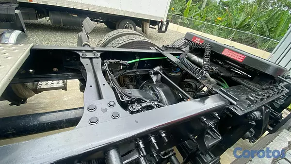 camiones y vehiculos pesados - Freightliner Cascadia 2017 4