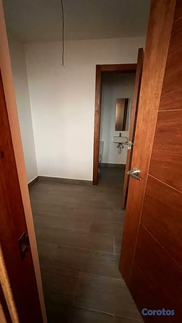 apartamentos - Lujoso y moderno apartamento en venta en la Torre Paseo 27, Santo Domingo Oeste. 10