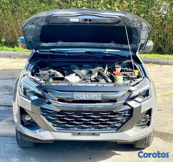 jeepetas y camionetas - Isuzu DMAX LSE 4x4  2026 (NUEVO) 10