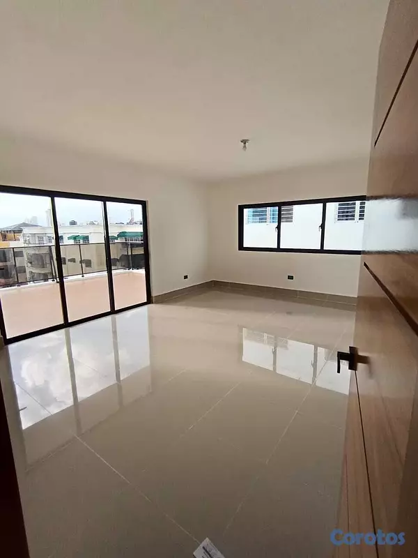 apartamentos - Penthouse De Venta Avenida Independencia 3 Habitac 13