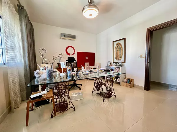 apartamentos - Vendo apartamento clásico en el  PARAISO  8