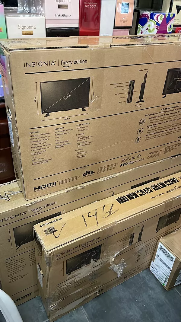 tv - Tv INSIGNIA 32”. Nueva. Smart HD. Incluye base - AL POR MAYOR Y AL DETALLE  5