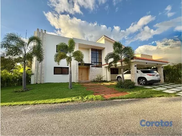 casas vacacionales y villas - 🔵Villa con Piscina 2 Niveles en Juan Dolio 1