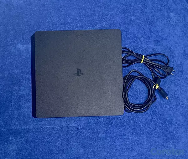 consolas y videojuegos - PS4 slim 1TB - 2 controles - 6 juegos  3