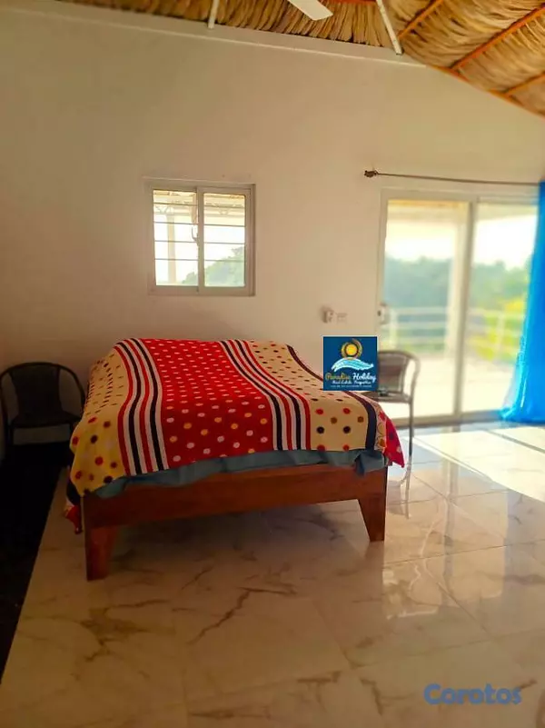 casas - Villa Caribeña en Venta Cerca de la Playa Cosón 🌴🏡 5