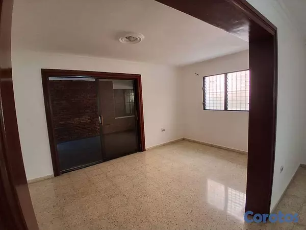 casas - Casa de dos niveles en venta en El Millon 2