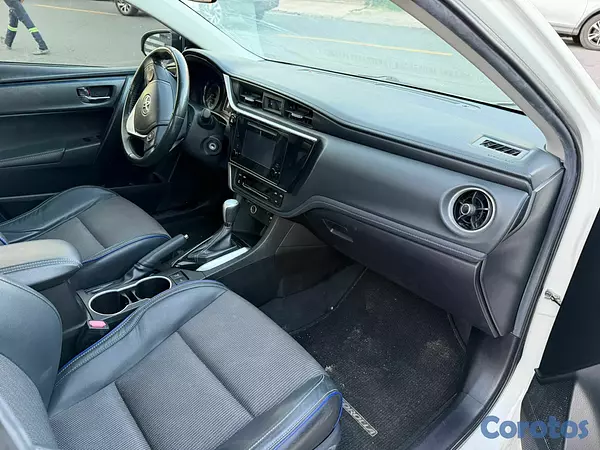 carros - toyota corolla 2019 3