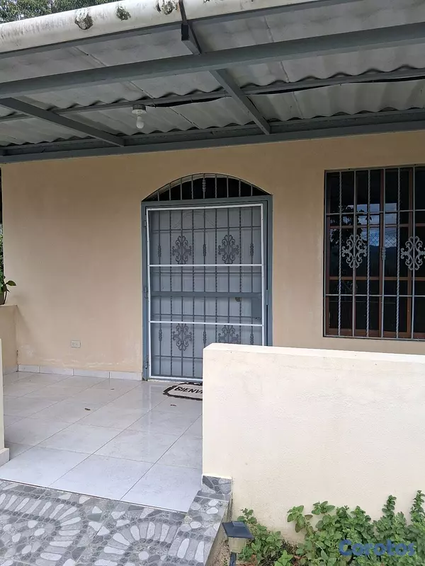 casas - casa con 4 tareas de terrenos,deslindada 15