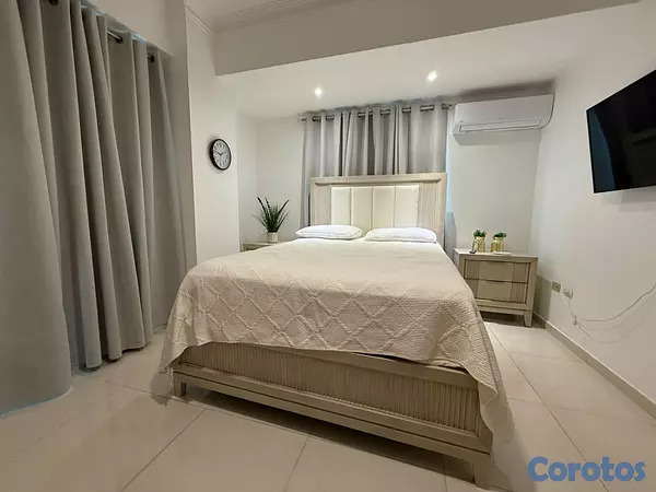 apartamentos - Apartamento moderno en venta en Evaristo Morales,  9