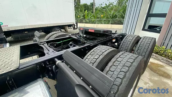 camiones y vehiculos pesados - Freightliner Cascadia 2017 5