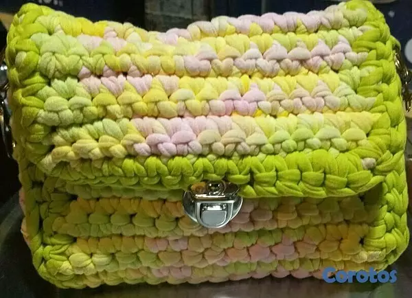 carteras y maletas - VENDO BOLSO TEJIDO A MANO, IEDAL PARA REGALAR