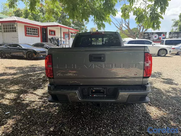 jeepetas y camionetas - CHEVROLET COLORADO 2022 Z71 4X4 V6 AMERICANA 4