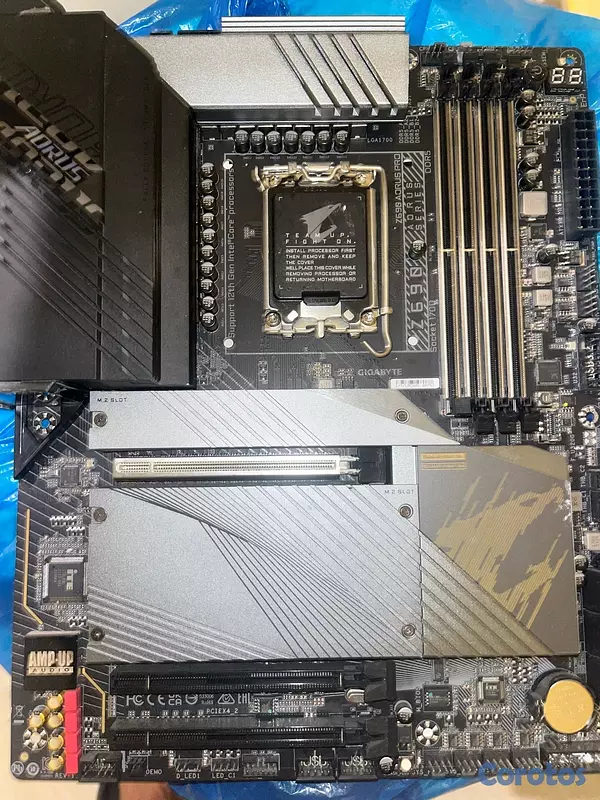 computadoras y laptops - motherboard Aorus pro ddr5 z690 3