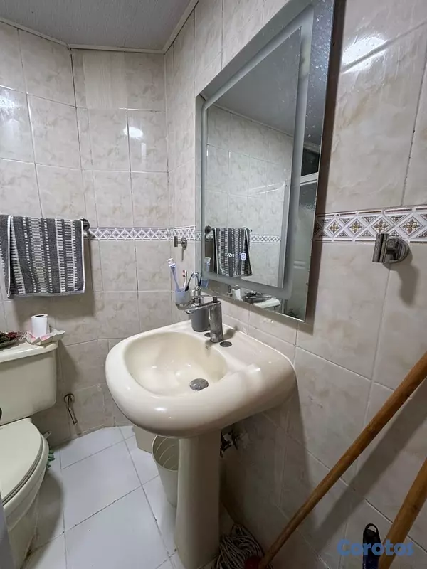apartamentos - vendo gala segundo nivel tres habitaciones dos baños parqueo oportunidad  9