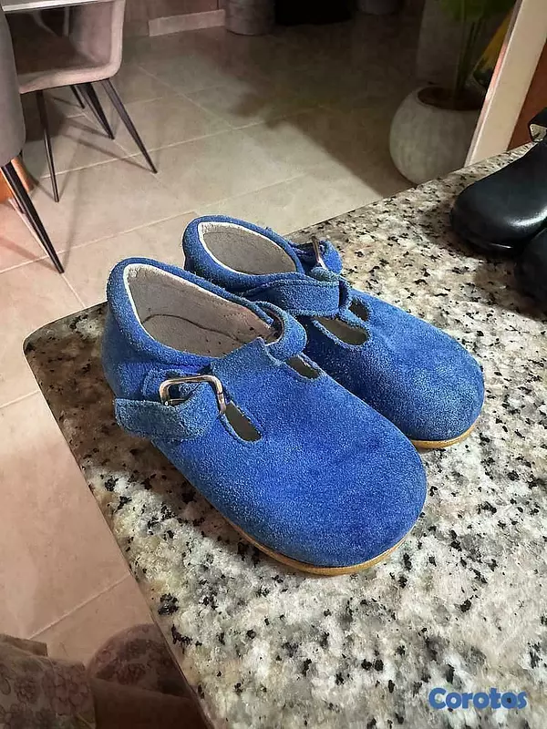 ropa y zapatos - Zapato español para niño  3