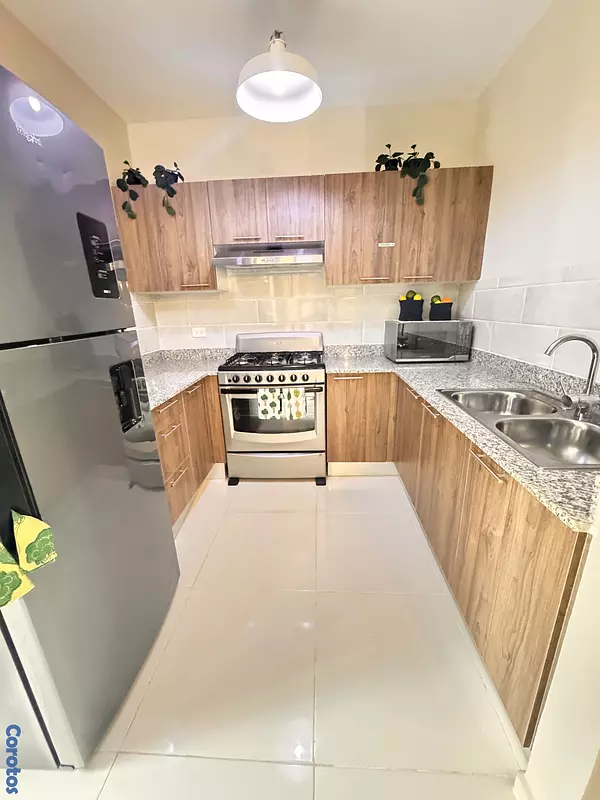 apartamentos - venta de apartamentos en la Charles de Gaulle Santo Domingo este  2