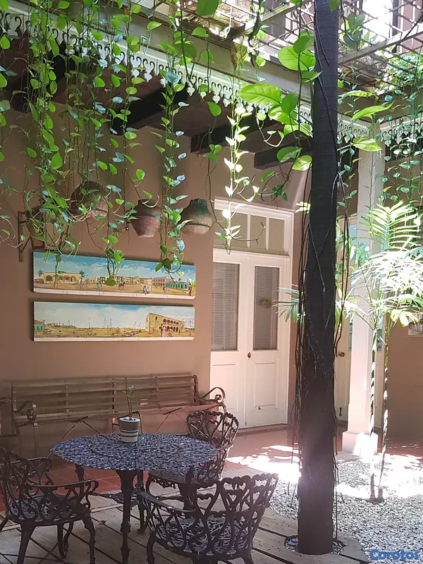 casas - Propiedad en la Zona Colonial para reformar  10