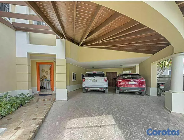 casas vacacionales y villas - Casa de 2 niveles en  alquiler  6