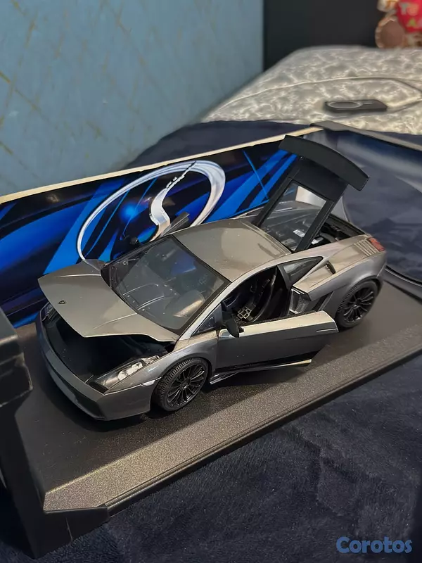 hobby y coleccion - carros HOT WHEELS + 4 carros MAISTO EDICIÓN ESPECIALES  3