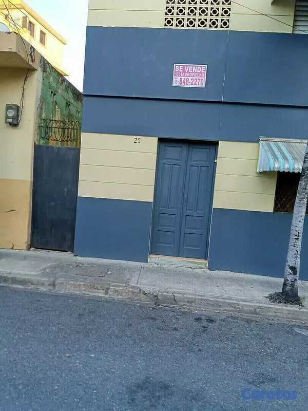 oficinas y locales comerciales - EDIFICIO DE 2 APARTAMENTOS DETRÁS DE LA CLÍNICA RODRÍGUEZ SANTOS ÁREA COMERCIAL. 3