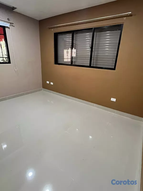 casas - CASA EN ALQUILER- ARROYO HONDO II, DISTRITO NACIONAL SANTO DOMINGO.  2