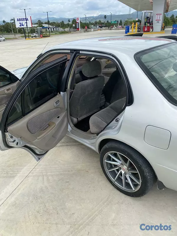 carros - Toyota Corolla 2001 20